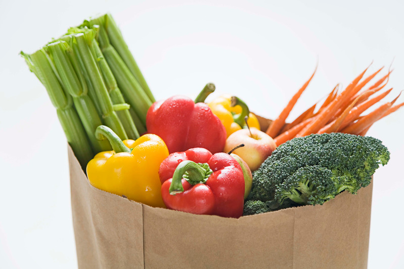 Bolsa con 10 productos frescos